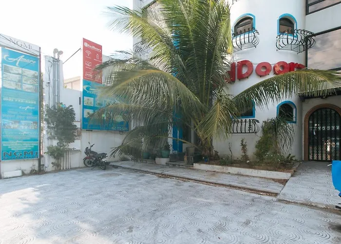 Reddoorz @ Aguirre Ave Bf Homes Manila